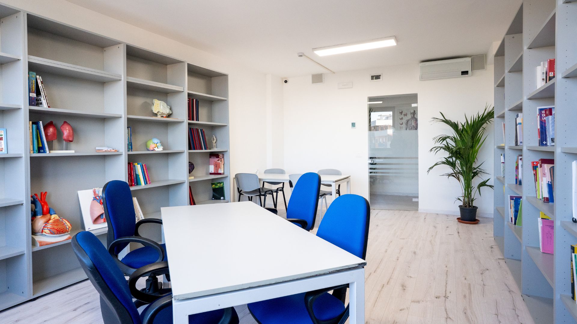 biblioteca-universita-ostrava-sede-roma
